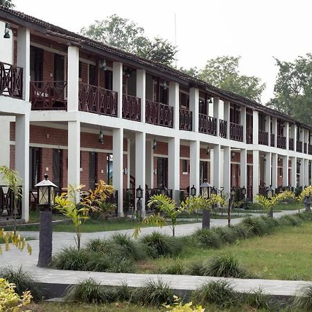 Babai Resort Pvt Ltd Bardiyā Exterior foto