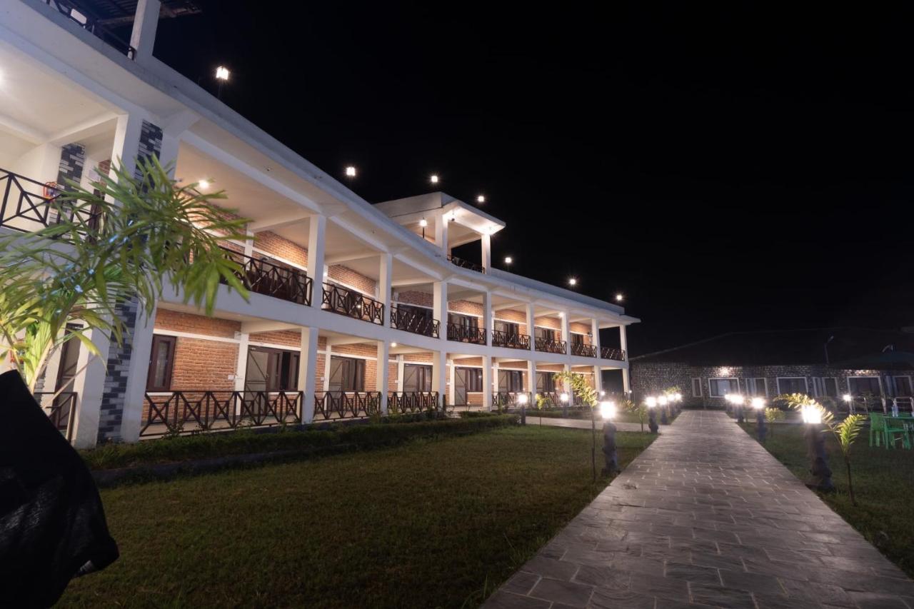 Babai Resort Pvt Ltd Bardiyā Exterior foto
